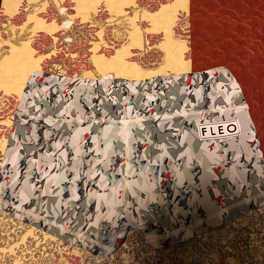 Fleo shorts